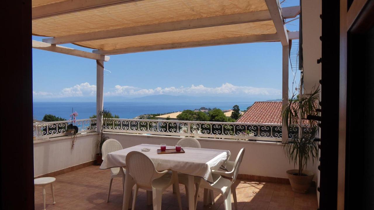 Appartamento Panoramico Santa Domenica Santa Domenica  Dış mekan fotoğraf